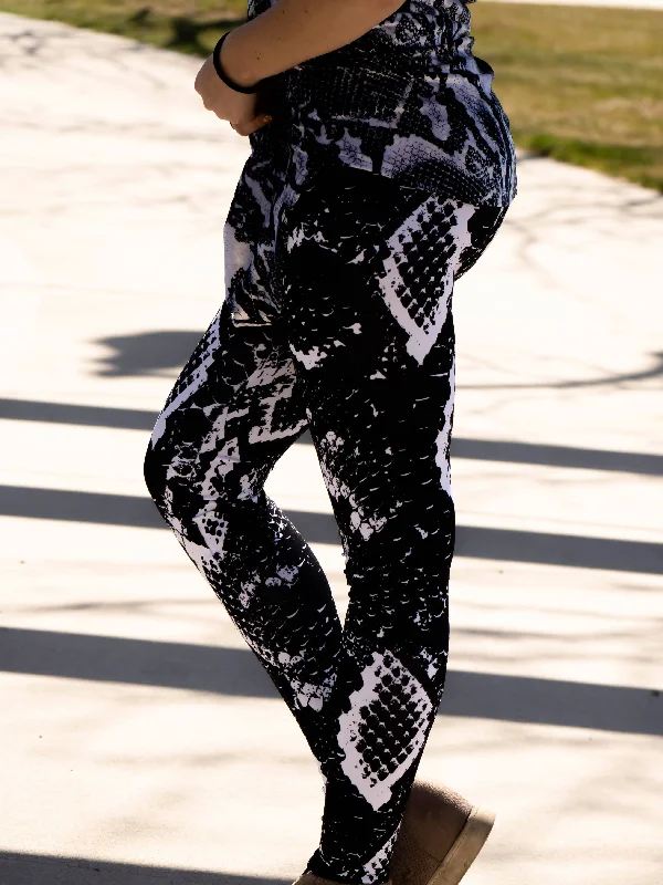 Snake Skin (Black) Leggings