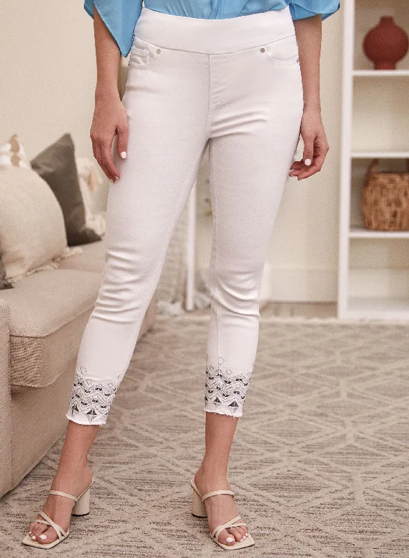 Embroidered Pull-On Denim Capris