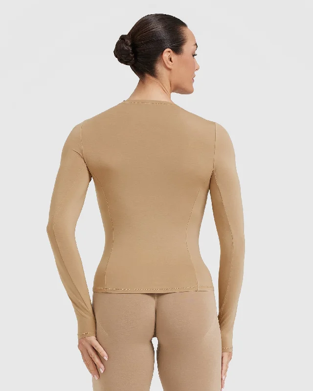 Mellow Soft Long Sleeve Top | Dune Brown