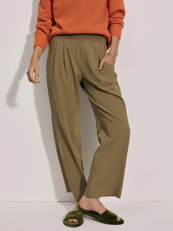 Tacoma Straight Pleat Pant In Martini Olive